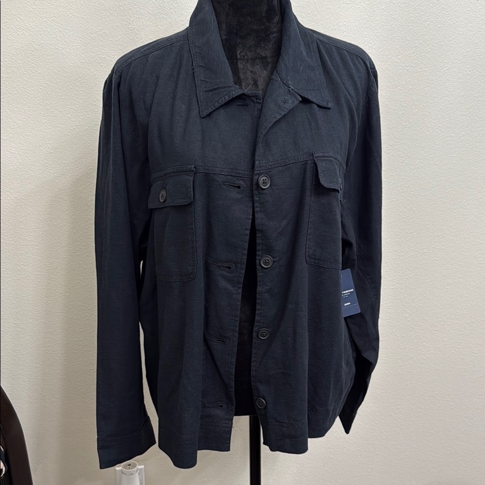 Women’s Navy linen (thick )Jacket. Size XL
Lucky Brand   Dark - Navy in Color